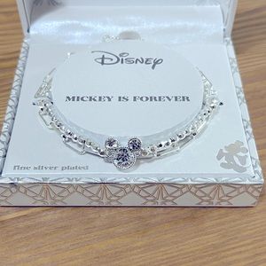 Beautiful Disney bracelet for a Mickey lover